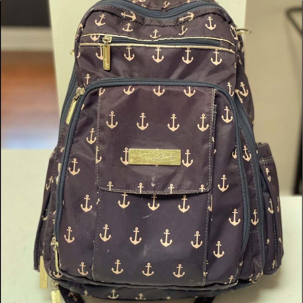 Amazing diaper bag!